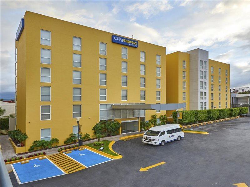 City Express By Marriott San Luis Potosi Zona Universitaria Екстер'єр фото