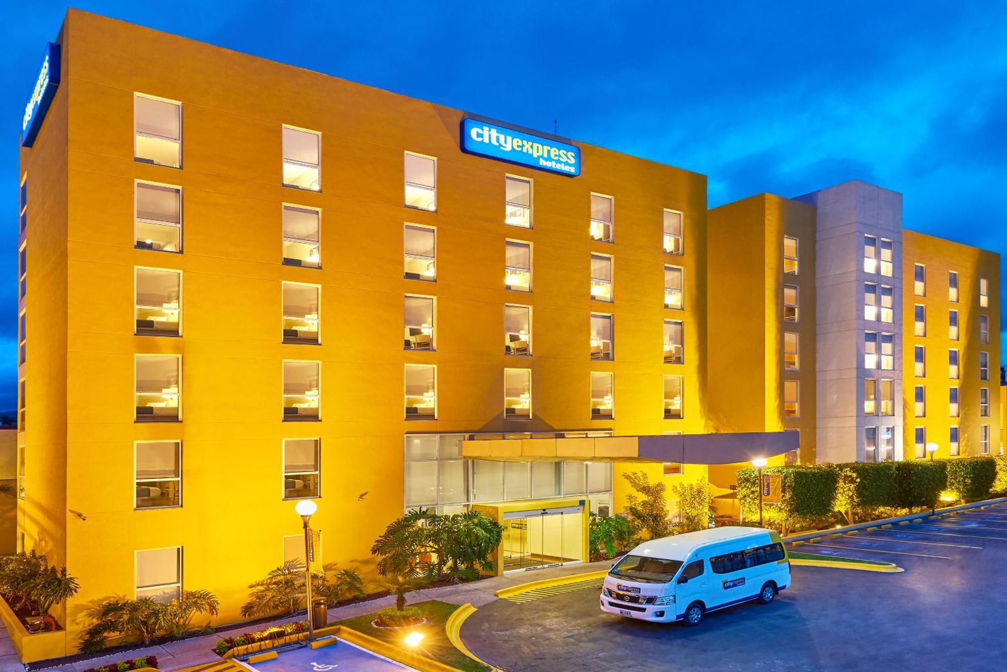 City Express By Marriott San Luis Potosi Zona Universitaria Екстер'єр фото